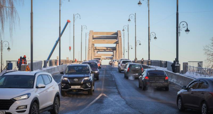 Мост через Волгу закроют для транспорта в ночное время до 28 февраля