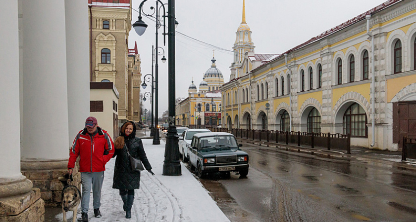 В Рыбинске монтируют вентиляцию в историческом Мучном гостином дворе