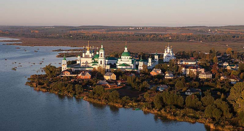 МегаФон ускорил мобильный интернет для туристов в Ростове Великом