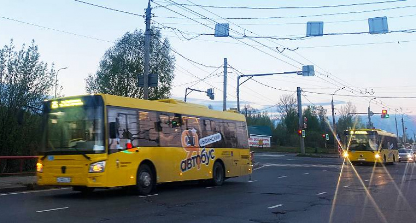 Из-за строительства кольца у Волжского моста изменятся маршруты автобусов