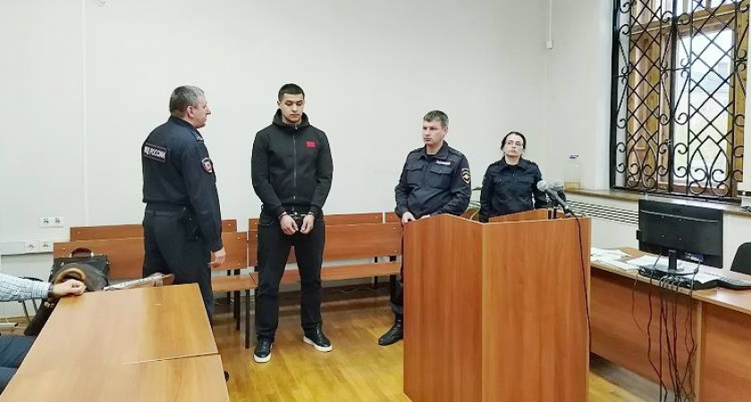 Суд отправил под домашний арест водителя, сбившего насмерть пешехода на зебре в Рыбинске