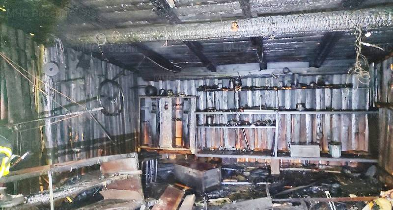 В Рыбинске за час сгорели два гаража