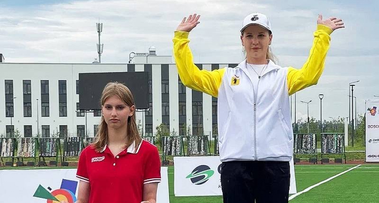 Рыбинская лучница Александра Гладкова завоевала серебро на первенстве России
