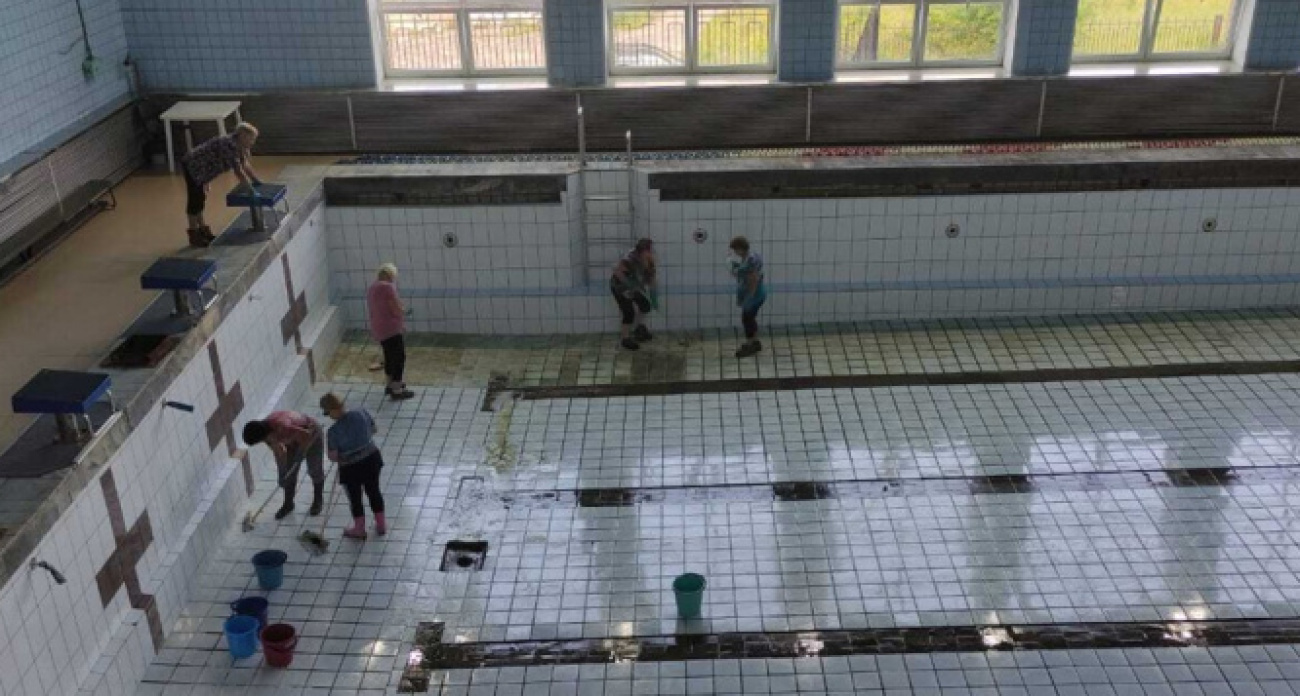 Бассейн "Металлист" в Рыбинске закрыли на две недели для борьбы с бактериями и грибами