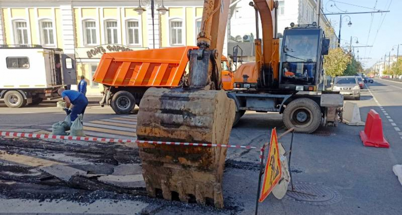 Преображенский переулок в Рыбинске полностью перекрыли из-за масштабной замены канализации