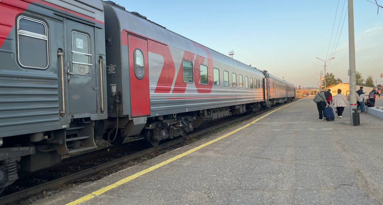 Проводники скрывают: в каждом вагоне есть холодильник и микроволновка для пассажиров — но воспользоваться ими могут только те, кто знает особое слово