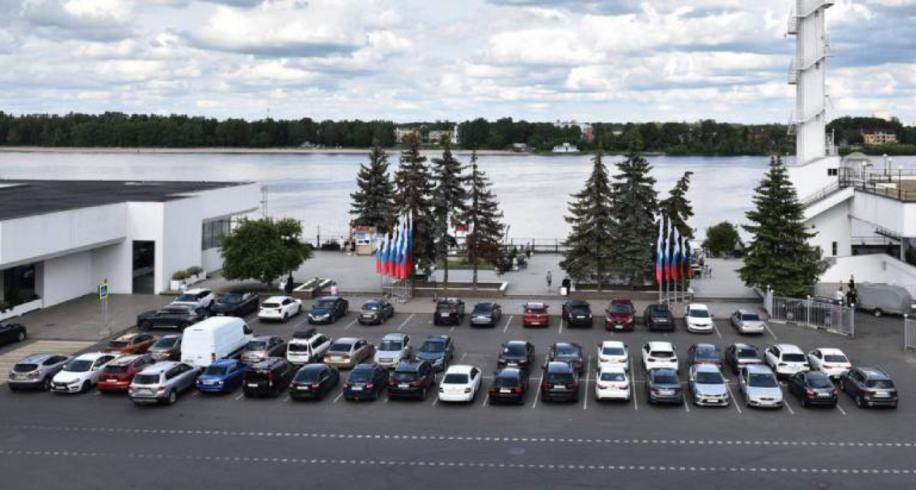 В Ярославской области запустят 5000 платных парковок: в декабре 3000, остальные в январе