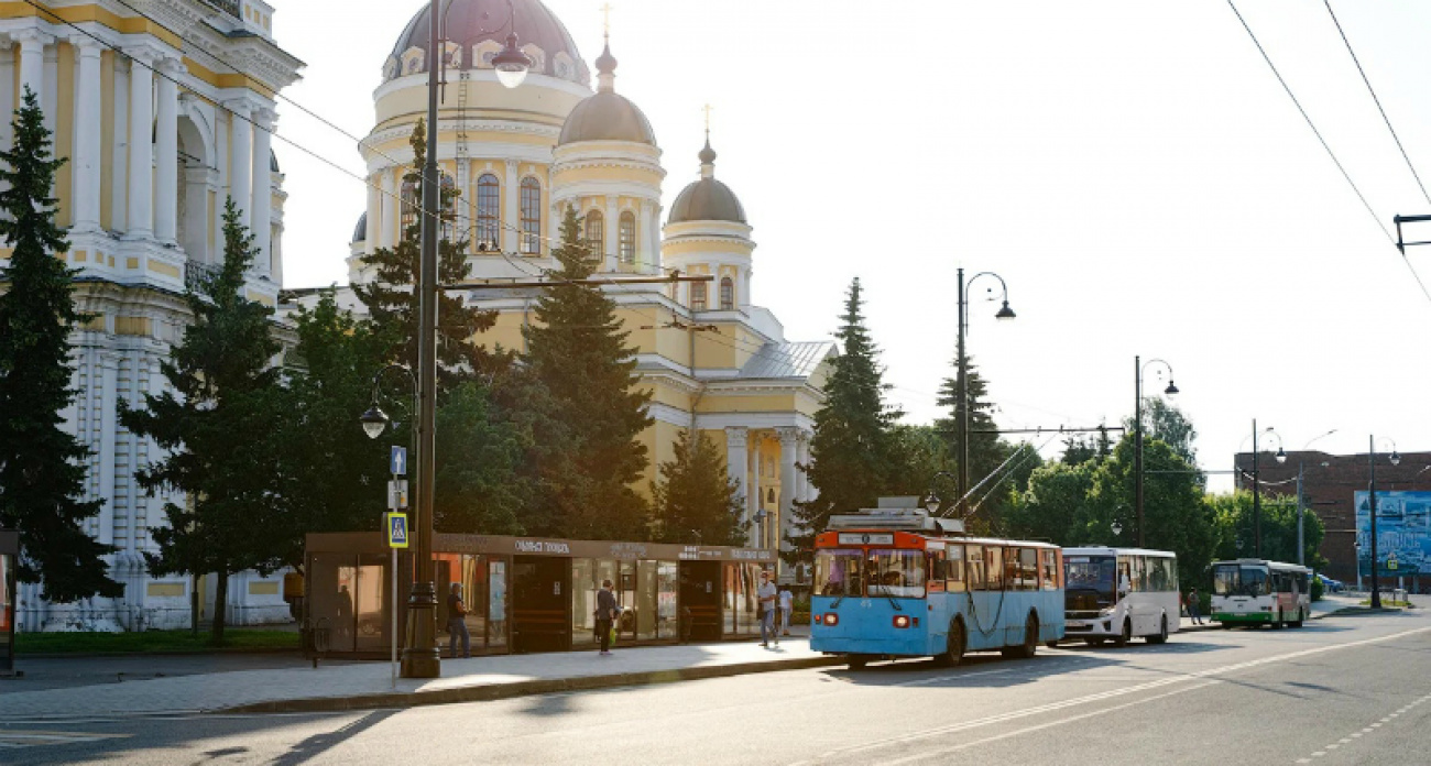 В Рыбинске на 3 дня перекроют Крестовую у собора — 8 автобусных маршрутов изменят схему движения
