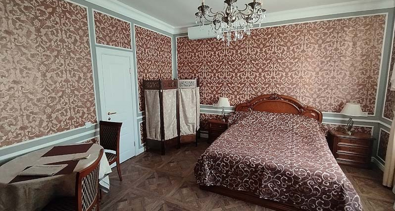 Рыбинский бутик-отель с номерами имени Ушакова и братьев Шенков победил тайных экспертов