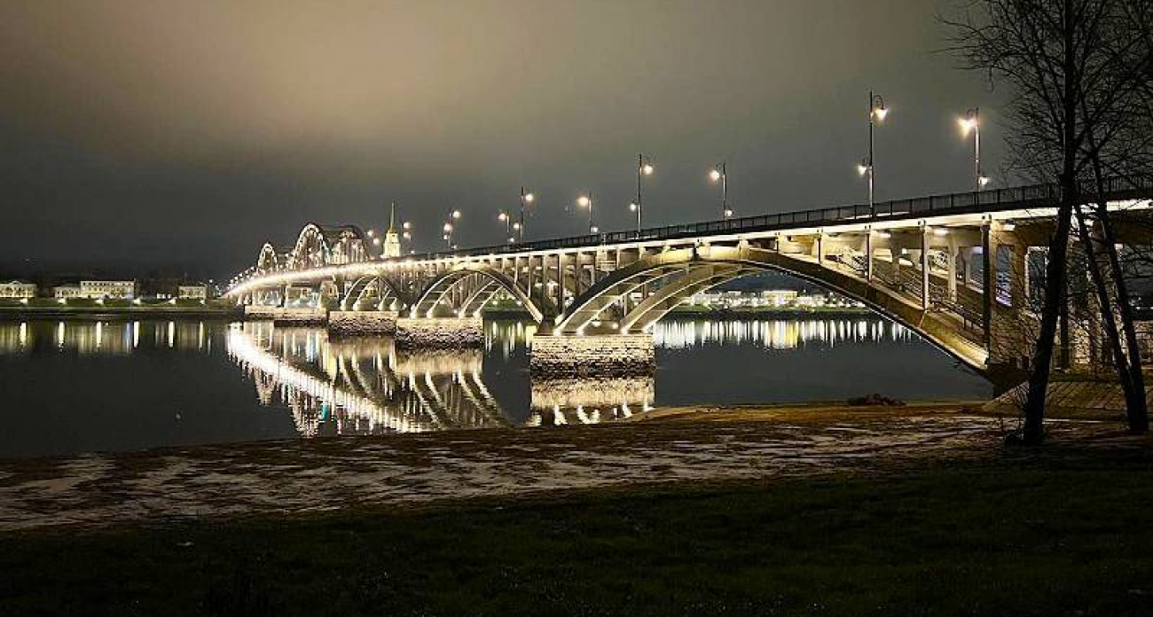 1700 светильников зажгут на Волжском мосту: в Рыбинске покажут все цветные сценарии подсветки