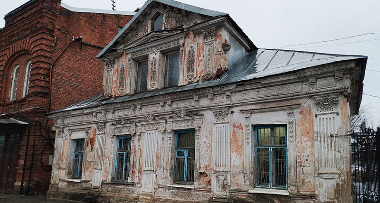 Рыбинск выставит на торги купеческие особняки 1830-х годов с улицы Чкалова