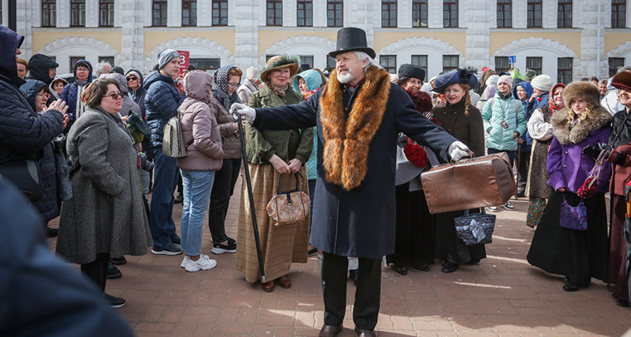 Рыбинские школьники получили уникальные 2-часовые экскурсии с росписью пряников и изготовлением мыла "Рыбка"