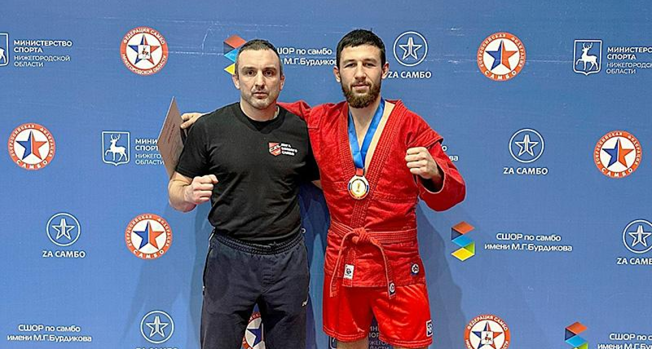 Рыбинский боец смел соперников: три досрочные победы и золото первенства России по боевому самбо