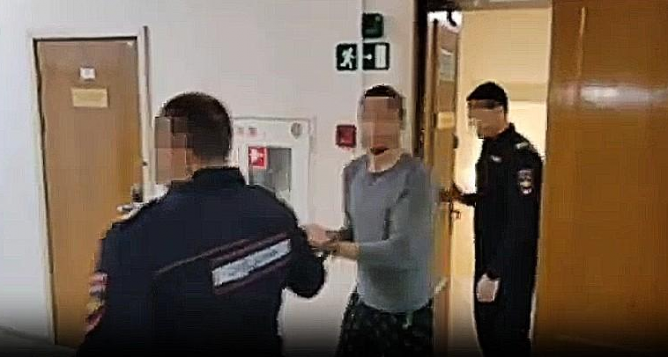 40-летний ревнивец подкараулил соперника и зарезал его в автомобиле на пр. Ленина