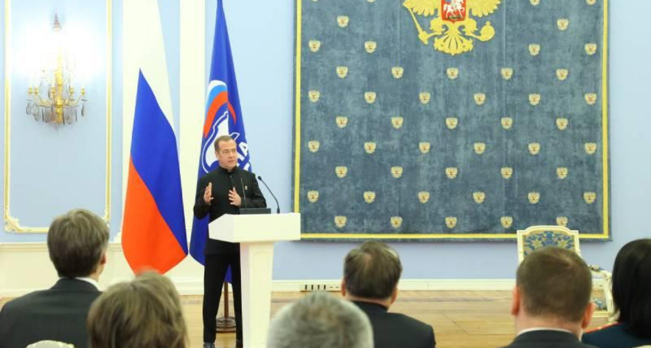 Герои РФ, участники СВО и эксперты из 7 отраслей создадут новую народную программу «Единой России»