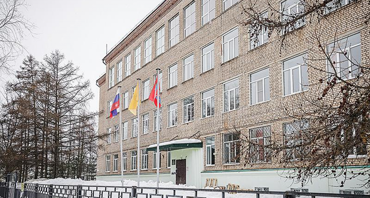 65-летнюю школу в Переборах разбирают до цоколя