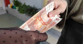 86-летняя пенсионерка из Рыбинска собрала у соседок 1,3 млн рублей и отдала мошенникам