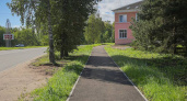 В Рыбинске за 3 млн рублей обновляют 300-метровый тротуар до детской поликлиники
