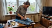 Больше не трачу деньги на аксессуары: показываю как превратить ненужные джинсы в стильную вещь за вечер