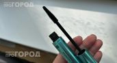 Хватит выбрасывать засохшую тушь: добавьте всего две капли этого средства для идеального результата