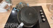 Перестала покупать дорогую бытовую химию: мои сковородки сияют чистотой благодаря профессиональному трюку