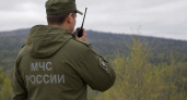 Под Рыбинском тушат пожар на топливном складе — воздух проверяют