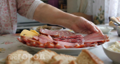 Хватит тратить деньги на имитацию мяса: запомните один простой признак качественной колбасы прямо на полке