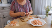 Черная нить в креветке: стоит ли тратить время на ее очистку и чем на самом деле грозит употребление в пищу