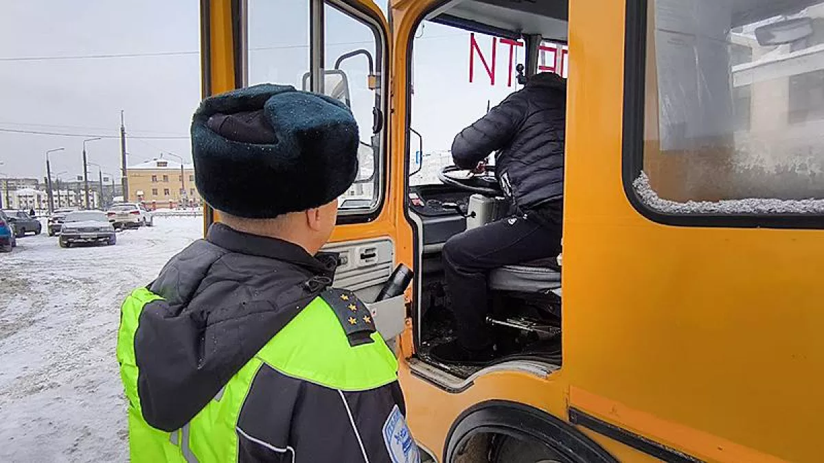 «Пауки» следят за непристегнутыми ремнями и телефонами водителей