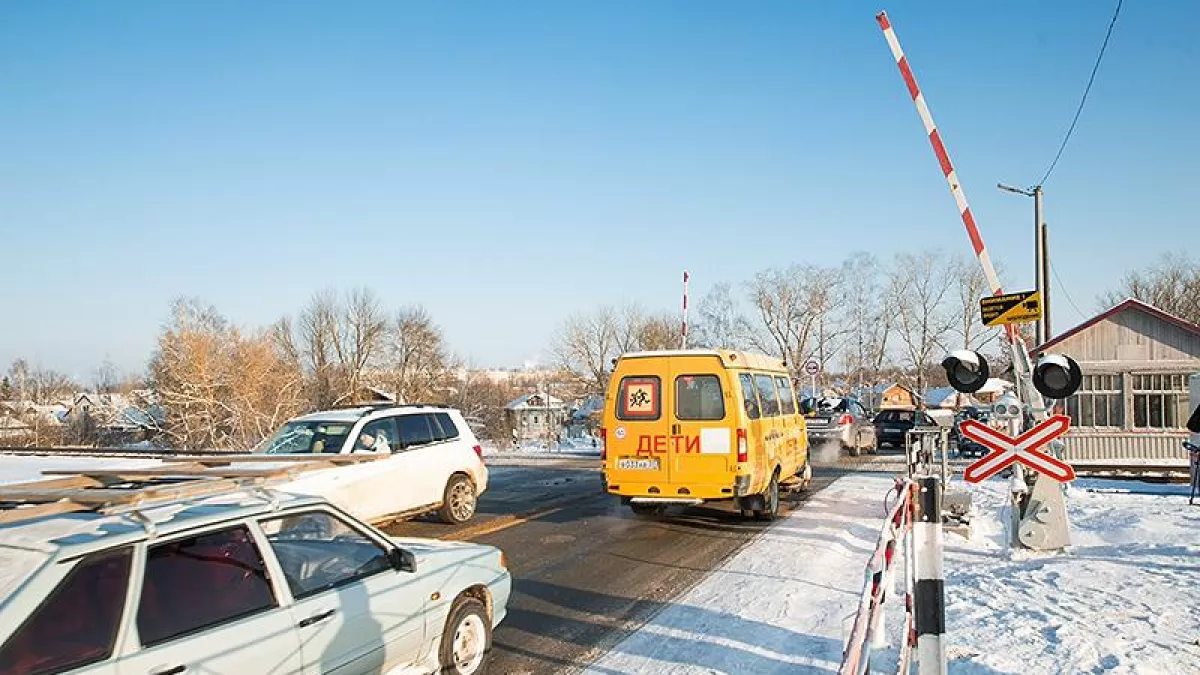 12 переездов отремонтируют в трех областях за один год