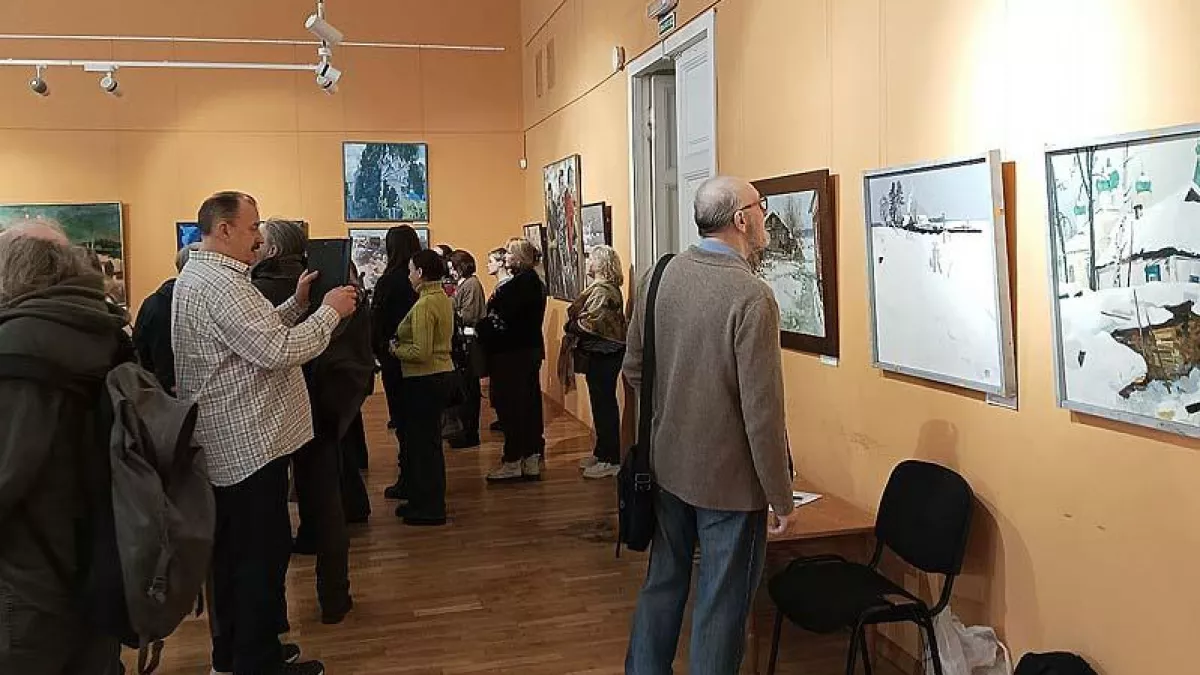 Более ста работ художников Сергиева Посада приехали в Рыбинск