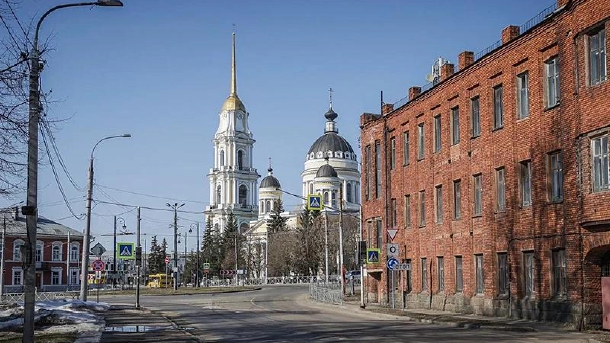 Три новые остановки в центре Рыбинска заменят Соборную площадь к маю