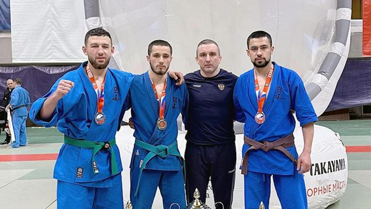 Рыбинцы взяли золото, серебро и бронзу чемпионата России по кудо