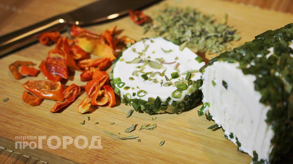 Забыла дорогу в сырный отдел: из пары литров молока делаю нежный домашний сыр всего за полчаса без хлопот