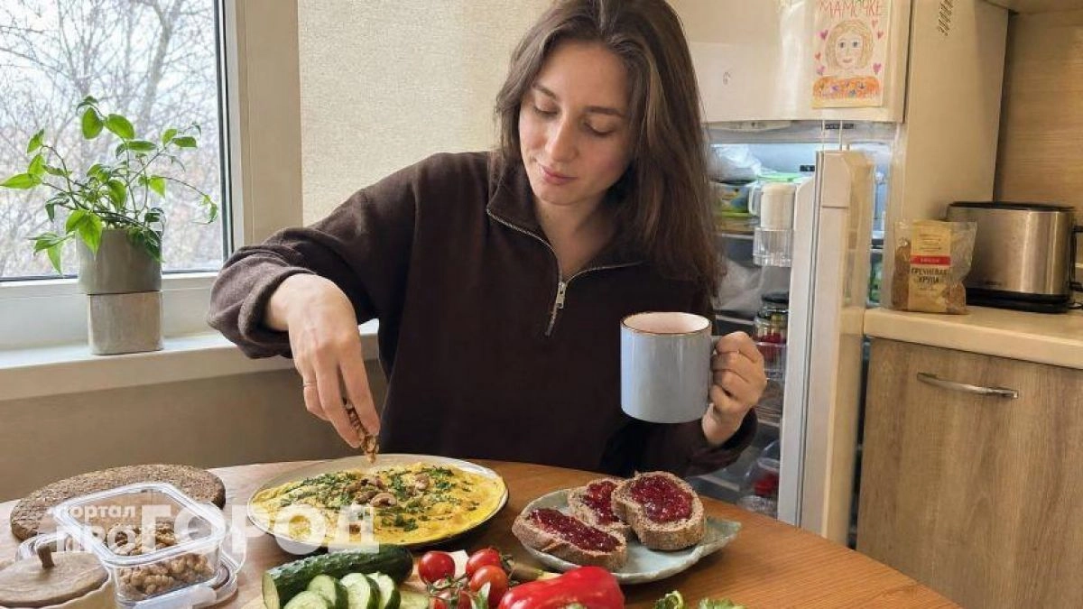 Утренняя каша мешает вам худеть: эксперт раскрыла список сытных продуктов для быстрого метаболизма