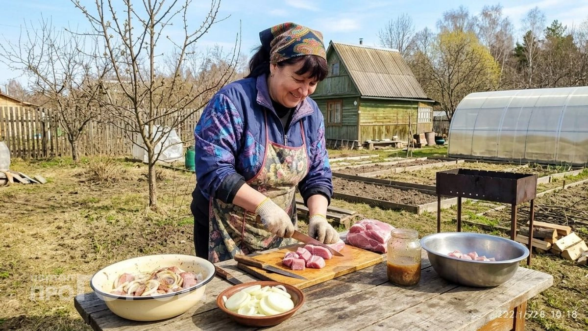 Хватит мучить мясо часами в ожидании: вот секрет быстрого маринада, который сделает шашлык нежнее масла