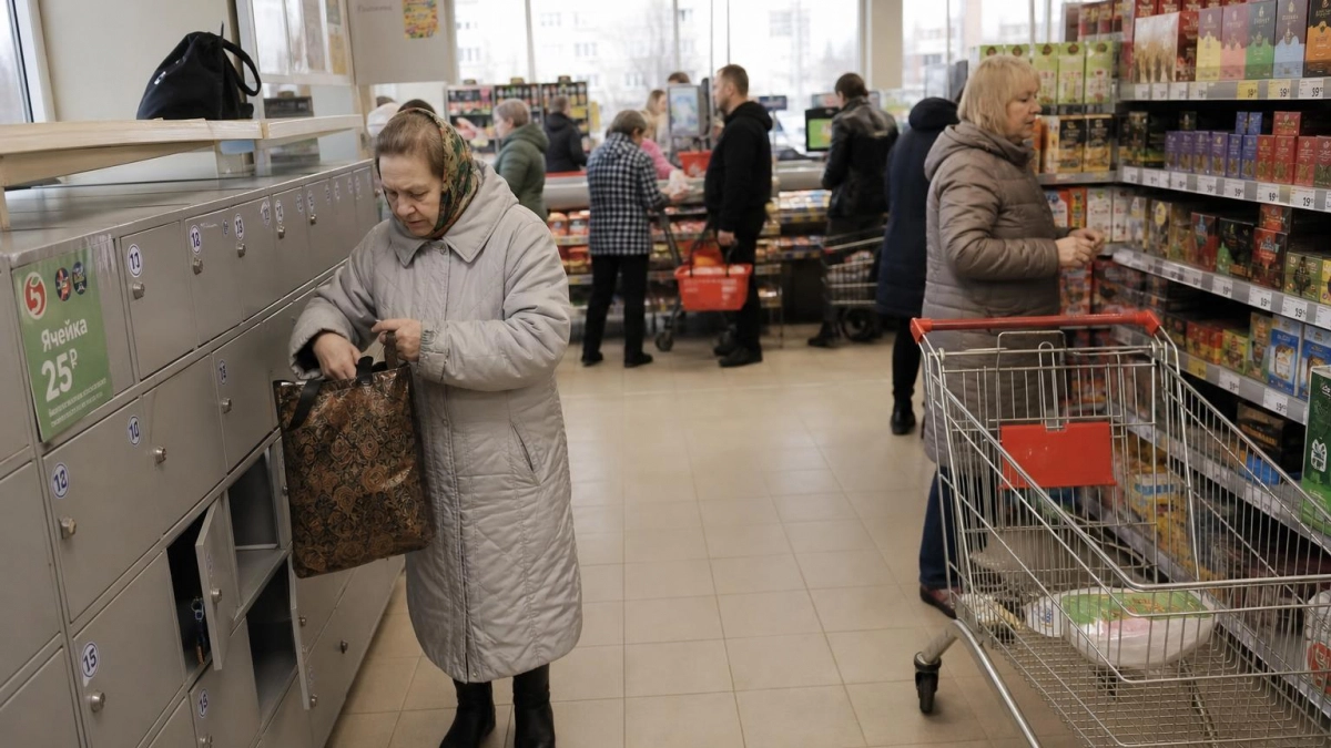В Рыбинске украли кошелек у 98-летней пенсионерки в магазине