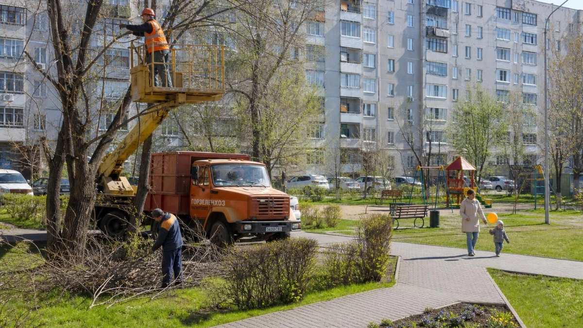 Рудаков нашёл недостатки в Казанском районе и дал поручения
