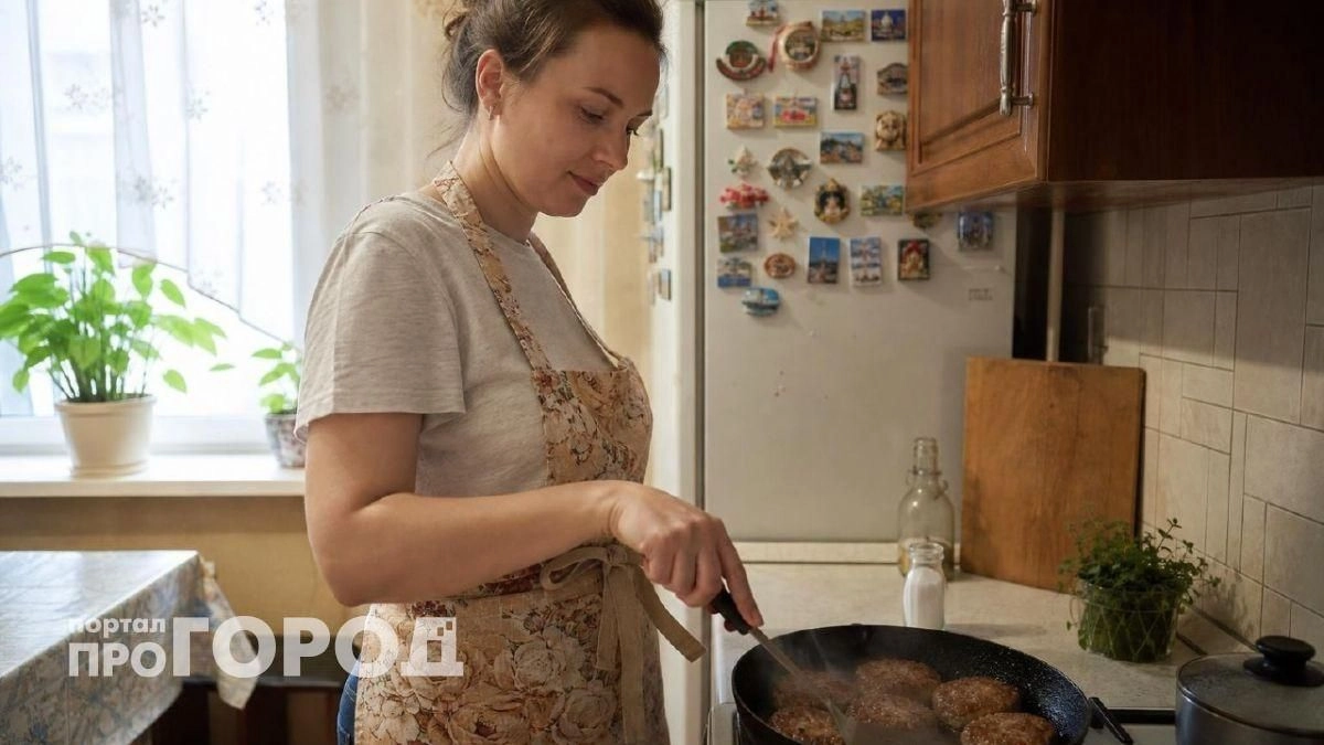 Забудьте про литры масла для жарки: теперь готовлю на обычной соли и получаю результат лучше чем во фритюре