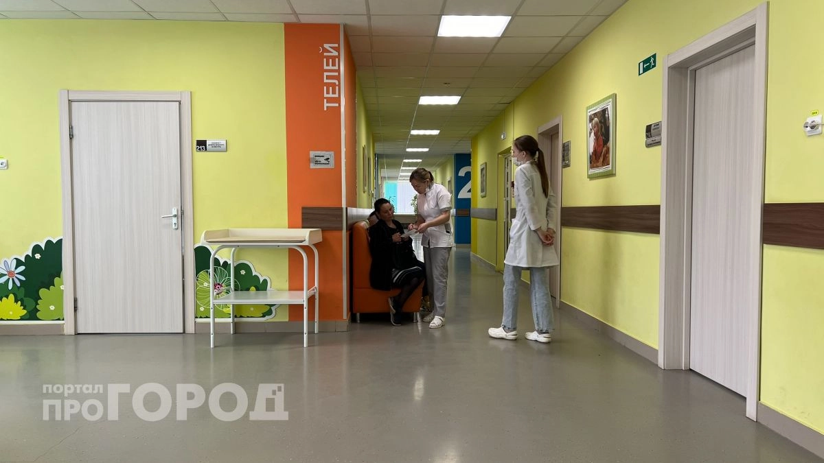 Больше не нужно платить в частных клиниках: в Госдуме объяснили как законно лечиться по полису ОМС бесплатно