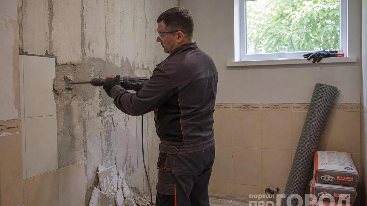 Плитка больше не нужна: узнайте чем дизайнеры заменяют её в 2026 году для экономии бюджета и стиля