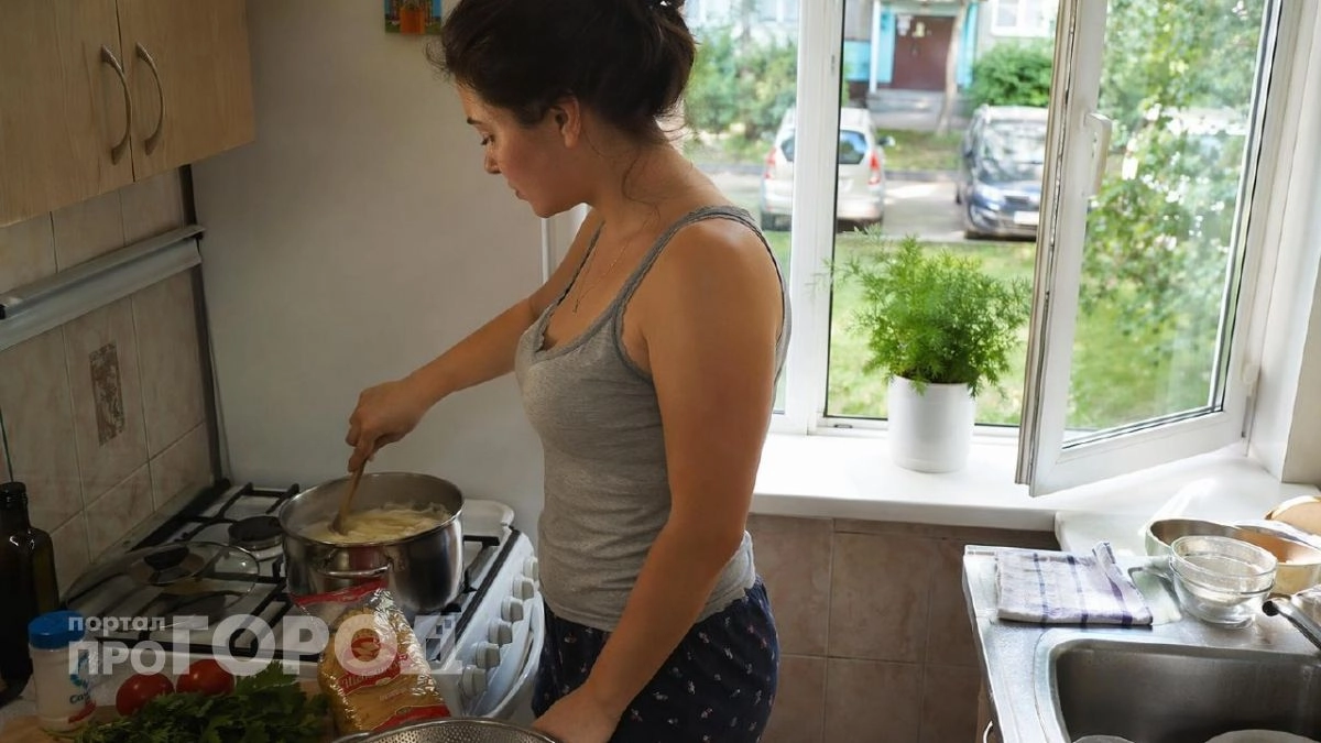 Перестаньте мучить пасту водой из под крана: узнайте почему этот привычный шаг портит вкус любого блюда