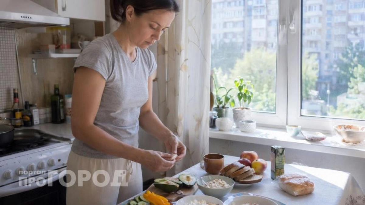 Уберите это со стола немедленно: диетологи назвали привычный завтрак, который губит ваш метаболизм быстрее всех