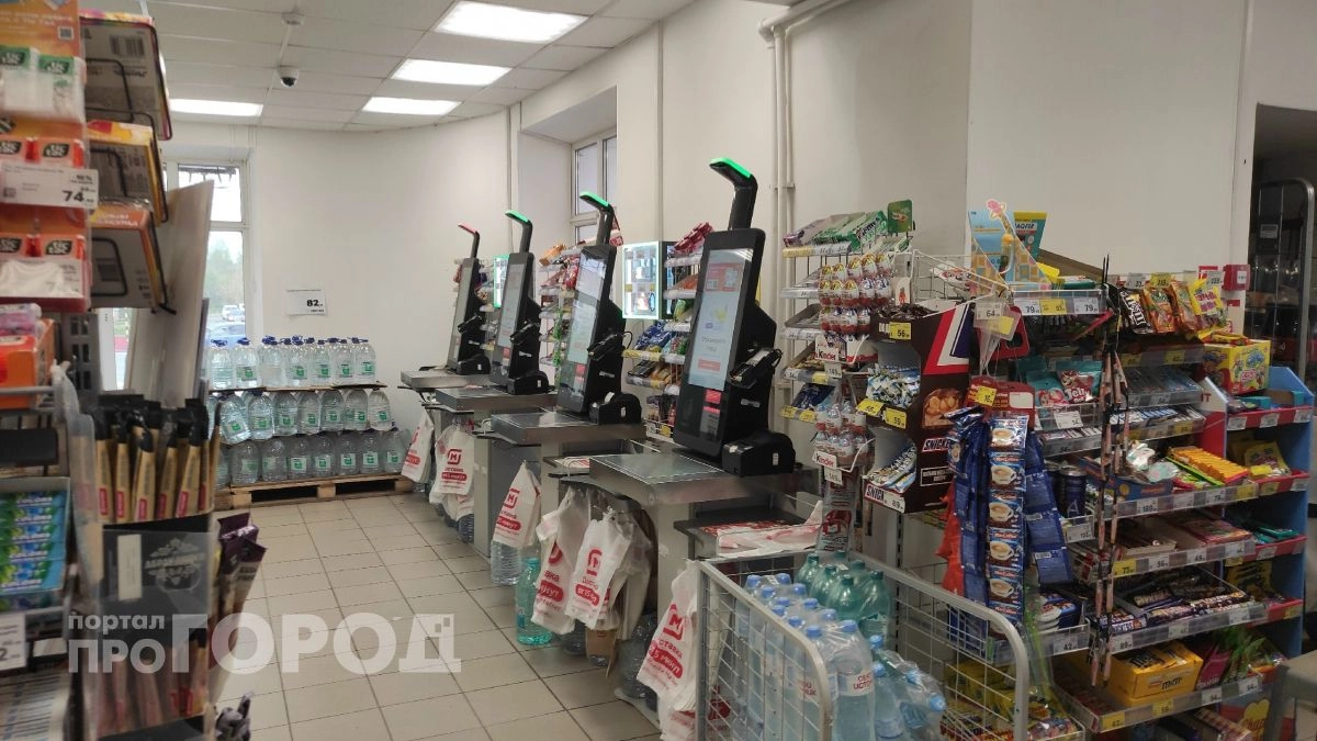 Больше не мучаюсь с пылесосом: копеечная находка из супермаркета убирает шерсть с ковра за пять минут