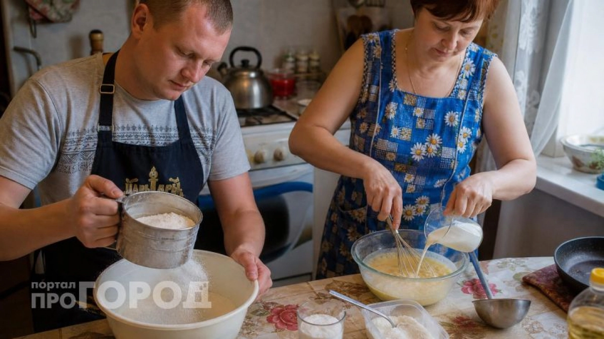 Хватит мучиться с рваными блинами: один простой компонент сделает тесто настолько эластичным и прочным