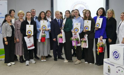 Учитель английского из Ростова Великого обошла 35 конкурентов и поедет на всероссийский финал