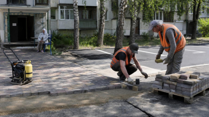 В Рыбинске благоустроят девять дворов с детскими и спортплощадками